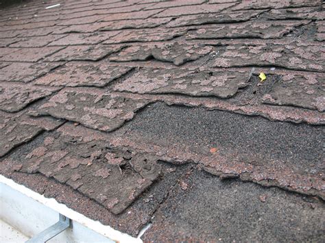 how long does roof tar smell last|Dealing With That New Roof Smell – dehlinger